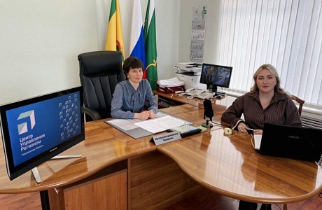 Глава Бессоновского района Наталья Шалдаева провела прямую линию на своей официальной странице в социальной сети «ВКонтакте».