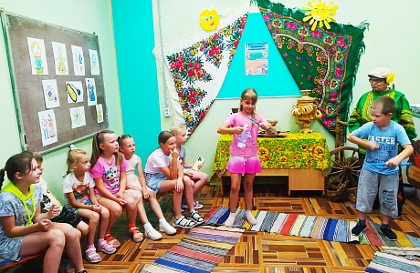 Фольклорно-игровая программа «Путешествие в страну фольклора» в рамках «Единого дня фольклора»
