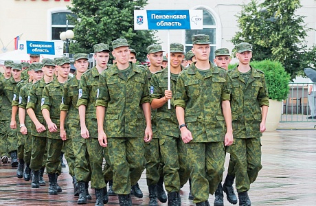 Педагог средней школы села Вазерки – руководитель команды Пензенской области на военно-патриотических сборах Приволжского федерального округа «Гвардеец» Педагог средней школы села Вазерки – руководитель команды Пензенской области на военно-патриотических сборах Приволжского федерального округа «Гвардеец»