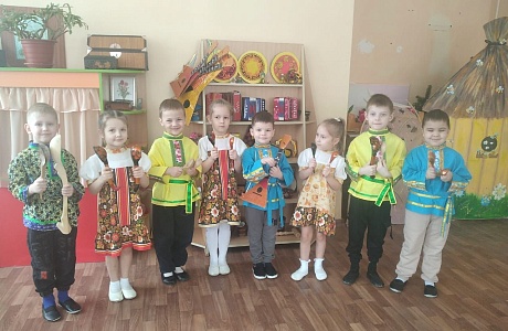 «День рождения деревянной ложки»