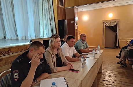 21 июля 2023 года в с. Чемодановка состоялась встреча с населением и.о. главы Бессоновского района Воронкова А.Г.