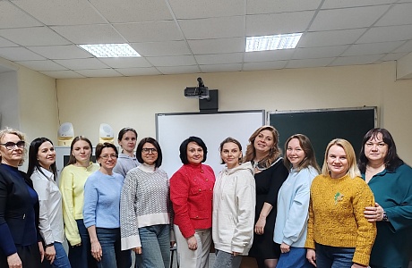 Сотрудники Бессоновского комплексного центра повышают свою компетенцию.