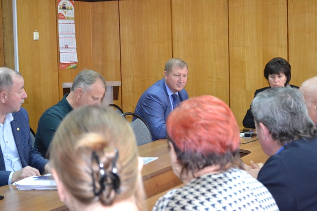 Состоялось совещание под руководством исполняющего полномочия главы Бессоновского района Натальи Шалдаевой