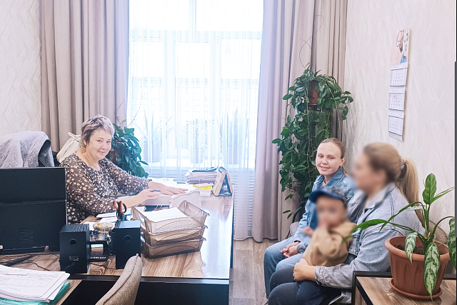 Новая услуга «социальная няня» доступна в Бессоновском районе Новая услуга «социальная няня» доступна в Бессоновском районе
