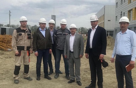 Рабочее совещание на площадке строящейся школы в с. Бессоновка на 550 мест