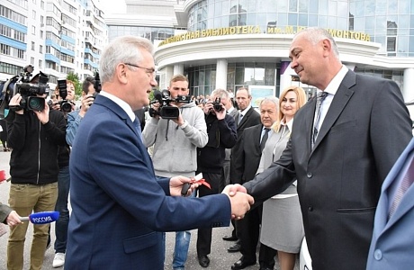 У МФЦ Бессоновского района новый автомобиль У МФЦ Бессоновского района новый автомобиль