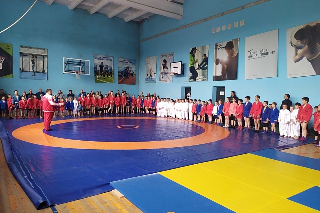В с.Грабово состоялось Первенство ДЮСШ по самбо, посвященное основателю самбо в Бессоновском районе  В.И. Ведьмашкину.