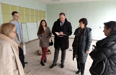 Глава Бессоновского района Наталья Шалдаева проконтролировала ход капитального ремонта МБОУ СОШ им. Героя Советского Союза А.М. Кижеватова.