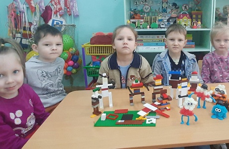 «День детских изобретений» в филиале детского сада села Кижеватово в селе Полевой