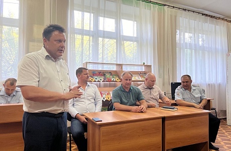 В с. Грабово состоялась встреча с населением