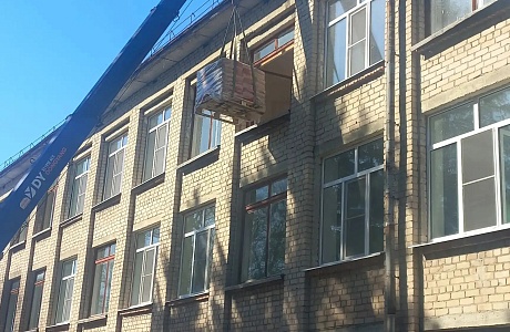 Производится выполнение работ по капитальному ремонту в МБОУ СОШ им. Героя Советского Союза А.М. Кижеватова