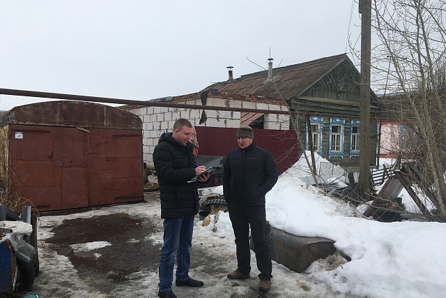 Состоялся очередной рейд, направленный на выявление нарушений правил благоустройства в селе Чемодановка