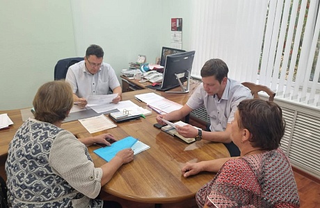 Глава Бессоновского района Александр Воронков  провёл приём граждан