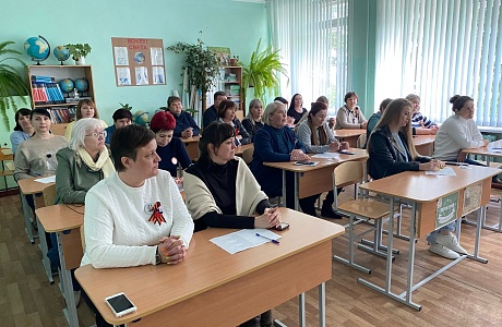 Родительский форум «Родные. Любимые» в средней школе с. Кижеватово.