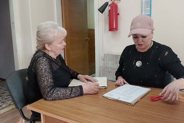 ОКАЗАНИЕ МЕТОДИЧЕСКОЙ ПОМОЩИ СПЕЦИАЛИСТАМ ОРГАНИЗАЦИЙ – ИСТОЧНИКОВ КОМПЛЕКТОВАНИЯ