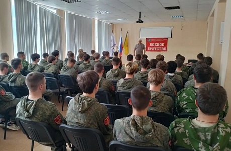 Для обучающихся Бессоновского района стартовали пятидневные военно-патриотические учебные сборы «Авангард»