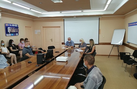 Рабочие встречи с трудовыми коллективами Бессоновского района по вопросу вакцинации против коронавирусной инфекции