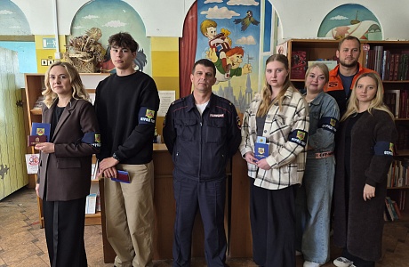 В Бессоновском районе продолжается реализация программы обучения бойцов подразделения отряда содействия полиции «Тигр», в которой Задействованы сотрудники МВД, ФСИН, МЧС В Бессоновском районе продолжается реализация программы обучения бойцов подразделения отряда содействия полиции «Тигр», в которой Задействованы сотрудники МВД, ФСИН, МЧС