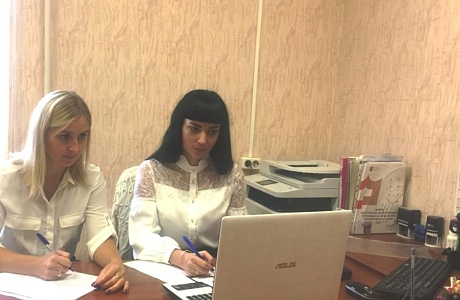 Специалисты МФЦ приняли участие в обучающем семинаре по услуге МВД 