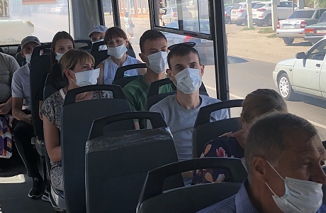 В понедельник, 12 июля 2021 года на территории Бессоновского района в населенном пункте с. Бессоновка проведен очередной рейд в пассажирском транспорте по соблюдению «масочного режима» В понедельник, 12 июля 2021 года на территории Бессоновского района в населенном пункте с. Бессоновка проведен очередной рейд в пассажирском транспорте по соблюдению «масочного режима»
