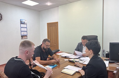 Глава Бессоновского района А.Г. Воронков провел личный прием граждан