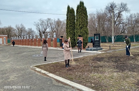 Работа по благоустройству Бессоновского района продолжается