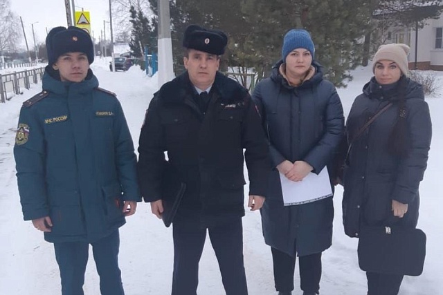 Межведомственный рейд в с. Вазерки, с. Александровка