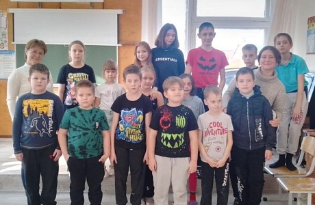 Познавательно-развлекательная программа «Игры народов мира» с.Ухтинка Познавательно-развлекательная программа «Игры народов мира» с.Ухтинка