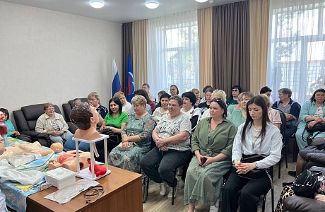 Обучение помощников по уходу