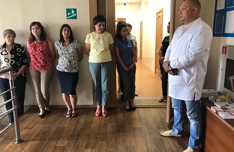 Рабочая встреча по вопросам прохождения диспансеризацииработающих граждан