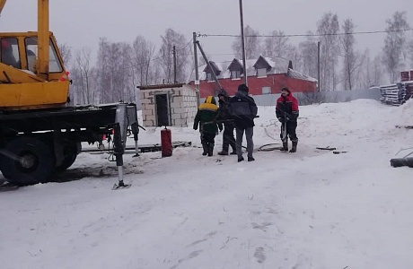 Проведены работы по замене глубинного насоса в с.Чемодановка