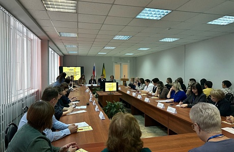 В Пензе прошел областной семинар-совещание для представителей муниципальных образований Пензенской области по вопросам реализации молодежной политики в регионе В Пензе прошел областной семинар-совещание для представителей муниципальных образований Пензенской области по вопросам реализации молодежной политики в регионе