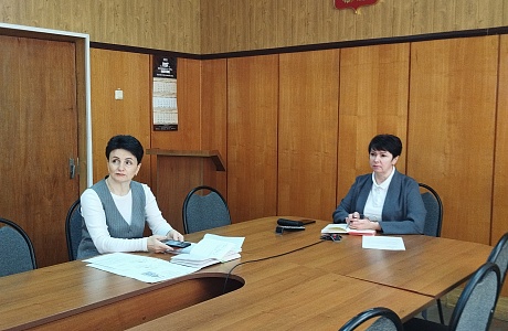 Заместитель  главы местной администрации Ирина Антонова приняла участие в совещании 