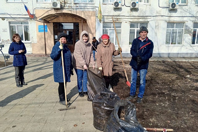 В пятницу, 29 марта 2024 года, сотрудники районной детской библиотеки для пришкольного лагеря с. Бессоновка провели историческое путешествие «Загадки нашего села». Путешествуя по станциям: «Историческая», «Экологическая», «Литературная», «Географическая»,