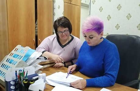 Рабочая встреча руководителя архивного отдела с секретарем Территориальной избирательной комиссии Бессоновского района