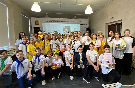 Команда средней школы с.Чемодановка финалисты областного конкурса-квеста «Мое ведение о "Семьеведении"»
