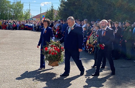Церемония возложения цветов, венков и корзин, посвященная 80-й годовщине Победы