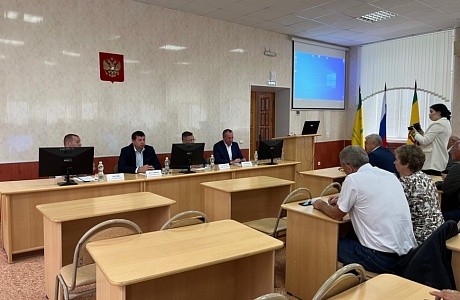 Представители Бессоновского района приняли участие в мероприятии агропромышленников«День поля»