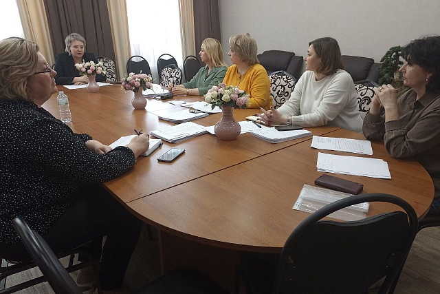 Заседание  «Школа социального работника»