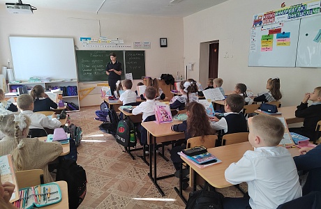 Первый зональный этап районного конкурса уголков и площадок по безопасности дорожного движения  в образовательных учреждениях района