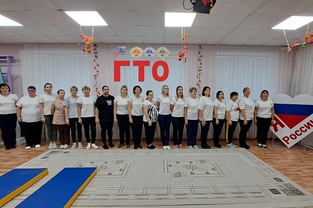 Сотрудники детского сада с. Грабово сдали нормативы  ВФСК ГТО