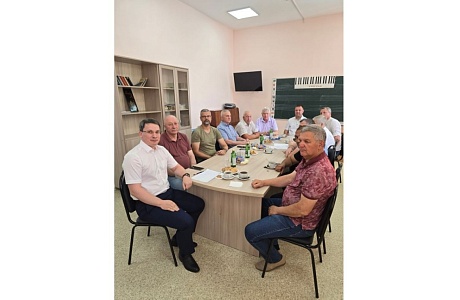 Алмаз Хакимов встретился с предпринимателями Сердобского района