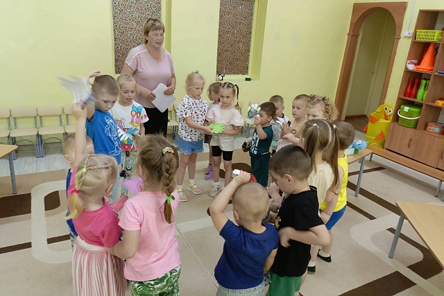 Квест- игра по стихотворению С.Я. Маршака «Перчатки»