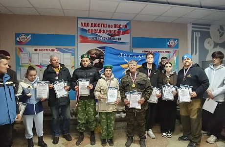Команда средней школы с. Степановка — победители регионального этапа фестиваля «Ворошиловский стрелок»