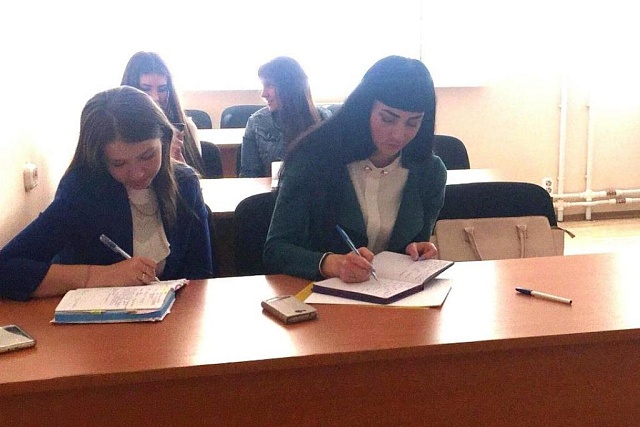 Специалисты МАУ «МФЦ Бессоновского района» приняли участие в обучающем семинаре